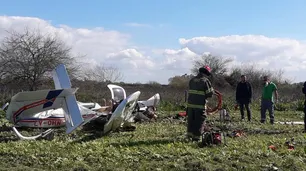 Tragedia en Berazategui: murieron dos personas en un accidente aéreo