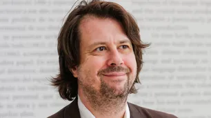 Renunció Rodrigo Moura como Director Artístico del Malba tras solo un año de gestión