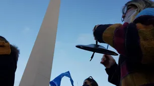 Cacerolazo a las 20: la oposición convoca a "decir basta"