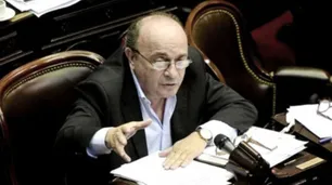 Leopoldo Moreau lapidó a Fernando Iglesias tras el cruce con su hija Cecilia: "Es un misógino crónico"
