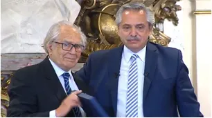 Alberto Fernández homenajeó a Adolfo Pérez Esquivel a 40 años del Premio Nobel de la Paz