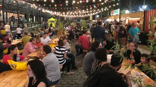 El New York Times analizó el fenómeno "los pesos queman" en la Ciudad de Buenos Aires