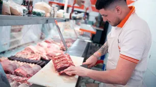 El INDEC informa la inflación de febrero, que volvería a ubicarse cerca del 3%