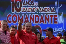 Diosdado Cabello criticó "la tibieza" de Argentina por no movilizarse para defender a Cristina Kirchner