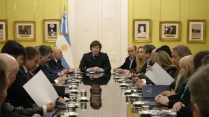 Terminó la reunión de Milei con legisladores aliados, que respaldaron el veto al aumento jubilatorio