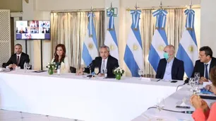 Encuesta: el 60% cree que hay que acordar y evitar el default