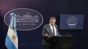 ¿Malentendido en el anuncio del arancelamiento a extranjeros?: “Lo que Adorni dijo es bastante endeble e impreciso”