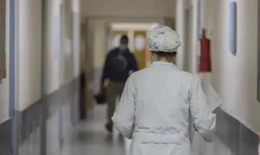 Se hacía pasar por médica y hacía cirugías