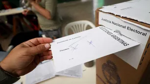 Di Pace: “La baja participación y la apatía electoral marcaron las elecciones en CABA”