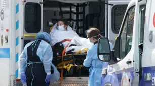 El Covid-19 golpea con todo a Estados Unidos, con unos 100 mil casos por día