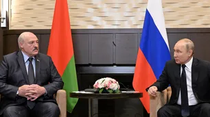 El presidente de Bielorrusia acusó a Polonia y a la OTAN de querer "desmembrar" Ucrania