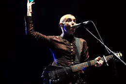 Cuatro matrimonios, tres hijos y una muerte trágica: qué pasará con los millones de Sinéad O'Connor