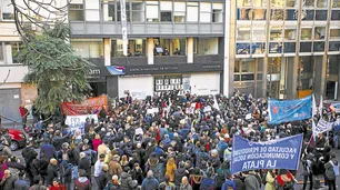 Los despidos en Télam profundizaron la crisis que atraviesan los medios públicos
