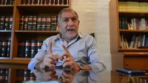 Luis Juez comparó a Cristina con el Cucú de Carlos Paz y dijo que se cree "una reencarnación de Eva Perón"