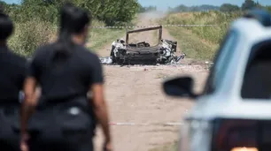 Triple crimen en Rosario: la novia acusada por narcotráfico dijo que quiere presentarse ante la Justicia