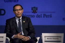 Referéndum peruano impulsa a Vizcarra y castiga al Congreso