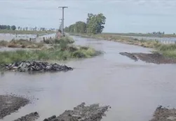 Más de mil evacuados por la tormenta en Corrientes