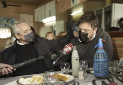 Alberto Fernández almorzó con Leandro Santoro y espera los resultados en Olivos