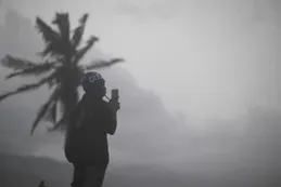 Alerta máxima en Jamaica: el huracán Melissa alcanza categoría 5 con vientos de 280 km/h y amenaza con inundaciones devastadoras