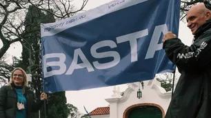 Espert y Piparo cerraron su campaña con una caravana hasta La Plata y al grito de "¡Basta!"