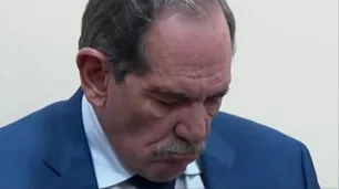 Ojos cerrados, inmutable: así reaccionó José Alperovich al ser condenado a 16 años de prisión