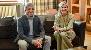 En el foro Llao Llao, la reina Máxima se reunió con Luis Caputo: el mensaje que le envió a al círculo rojo