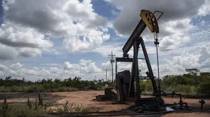El precio del petróleo se disparó tras los ataques de Irán