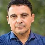 En "QR!", el consultor político Gustavo Córdoba advirtió: "Milei podría llegar al 2027 con chances de ser reelecto"
