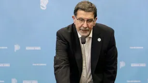 Alberto Sileoni: “La motosierra no es una buena compañera de la educación”