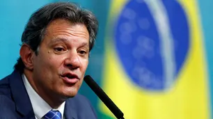 El ministro de Economía de Brasil advirtió que una victoria de Milei pondría en riesgo al Mercosur