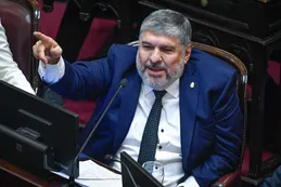 Los senadores del NEA bajo la lupa: Valenzuela crece en imagen y Mayans cae al fondo del ranking