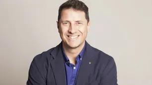 "Línea Directa": Aprendiendo a usar LinkedIn como un profesional
