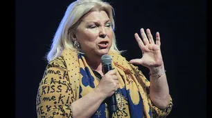 Carrió denunció al Gobierno por "desmantelar la UIF para consagrar la impunidad de Cristina"