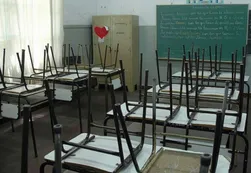 Docentes de la Ciudad de Buenos Aires realizan paro en reclamo de paritarias