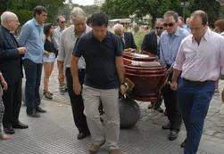 Emotivo adiós al periodista Omar Bello