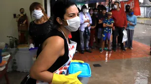 Quejas desde los comedores populares, obligados a ofrecer platos a base de polenta y harinas