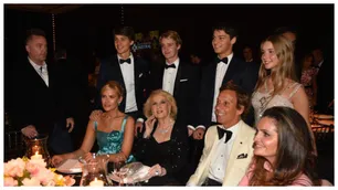 Valeria Mazza fue la anfitriona de la gala a beneficio del Hospital Austral en el Palacio Duhau