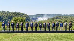 Puerto Iguazú: Juan Manzur y gobernadores del Norte Grande debaten sobre obras públicas y subsidios para el transporte