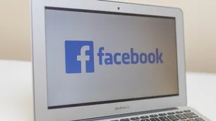 Un hombre se declaró culpable de estafar por US$ 120 millones a Google y Facebook