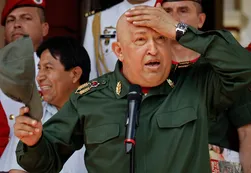 Para la CELAC, Hugo Chávez está vivo y Lugo es presidente