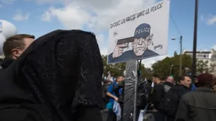 Alarma en París: por qué hay una ola de suicidios de policías franceses