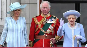 La reina Isabel II canceló su asistencia a la misa de su jubileo por "cierto malestar" de salud