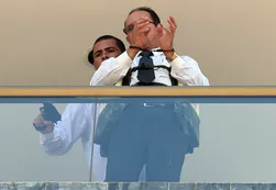 Brasil | Para protestar contra Rousseff, tomó un rehén y le puso explosivos