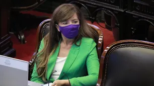 Gabriela Cerruti chicaneó a diputados de Juntos por el Cambio por irse a ver el partido de Argentina