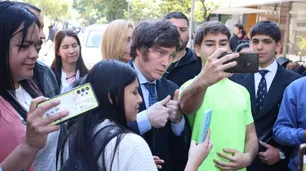 Milei negó los 30 mil desaparecidos y generó polémica en Tucumán: "Una visión tuerta de la historia"