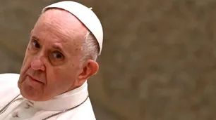 La amenaza al papa Francisco y la pista que liga las tres balas con el juicio en el Vaticano