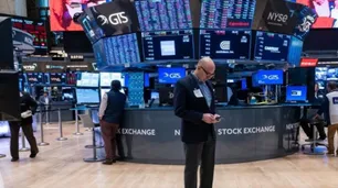 Cierre de mercados: qué impulsó la fuerte suba de bonos y acciones este 11 de diciembre