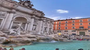 Las autoridades de Roma evalúan cobrar una tarifa mínima para turistas que visiten la Fontana di Trevi