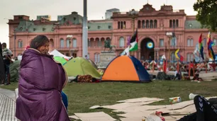 Segundo día consecutivo de acampe en Plaza de Mayo: reclaman el indulto a Milagro Sala