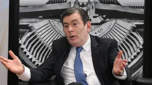 El gobernador Gerardo Zamora "se sintió mal rumbo a un acto" y le indicaron reposo